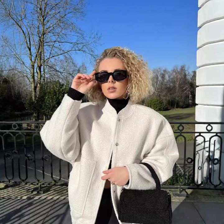 Damernas trendiga oversized jacka med ståkrage och sidofickor Eva Jonsson-Eva Jonsson