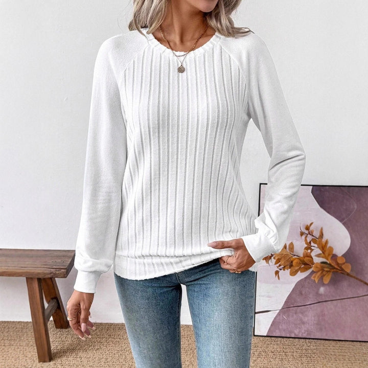 Damernas trendiga ribbstickade topp Mirla-Eva Jonsson