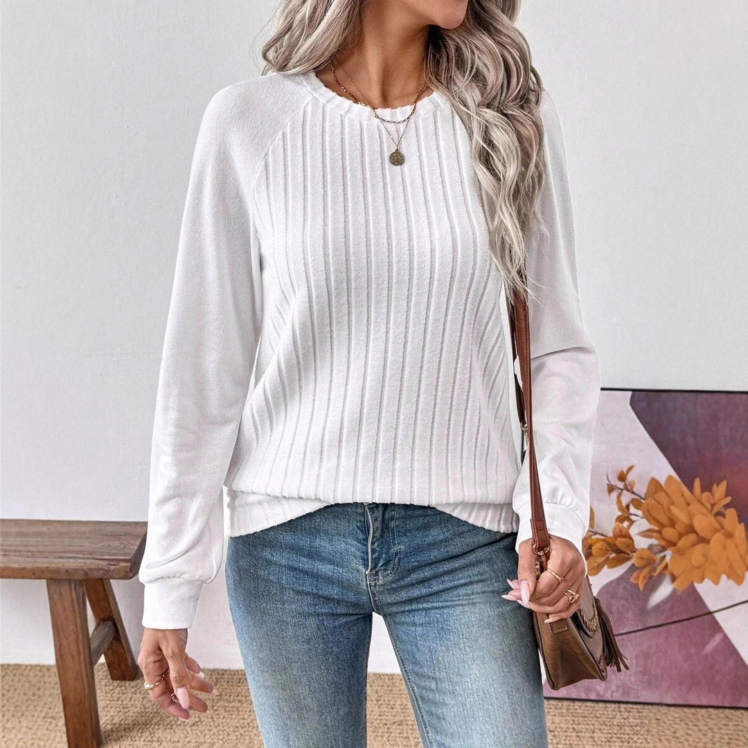 Damernas trendiga ribbstickade topp Mirla-Eva Jonsson