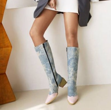 Damernas trendiga westernstövlar med kreativt ormskinnsdesign Mirla-Eva Jonsson