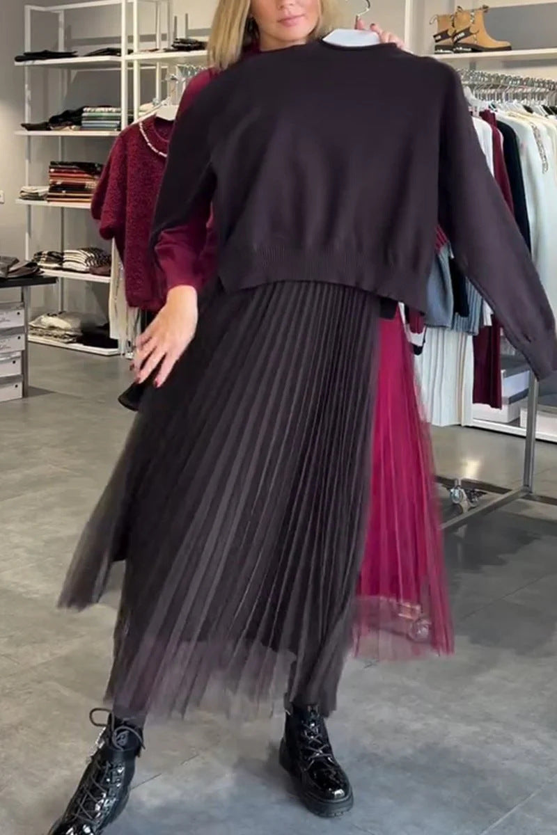 Damernas veckad maxikjol med elegant överdel och stiligt topp Mirla-Eva Jonsson