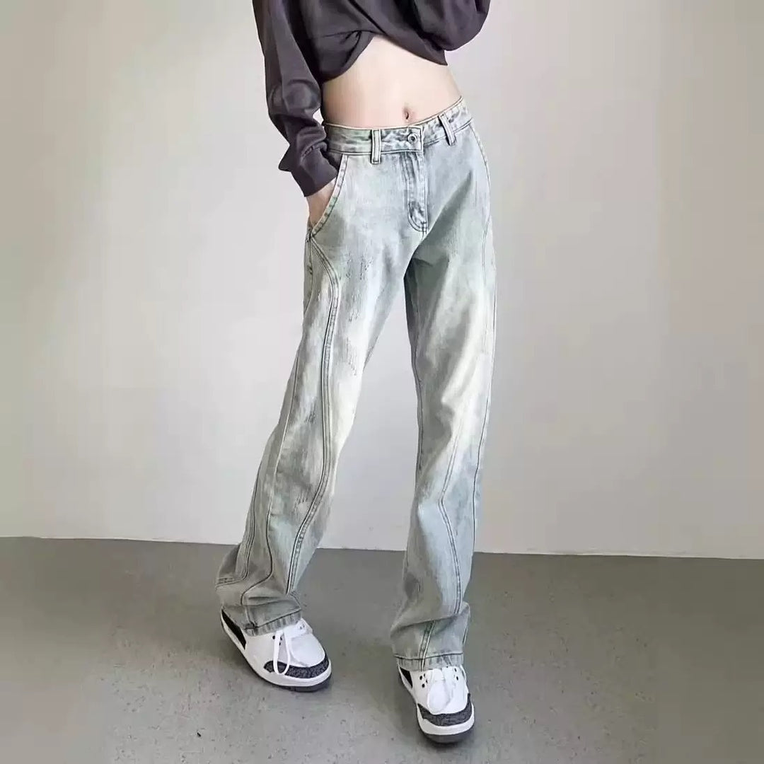 Damernas vida högmidjade denimjeans med distressed-look och bekväma sidofickor Mirla-Eva Jonsson