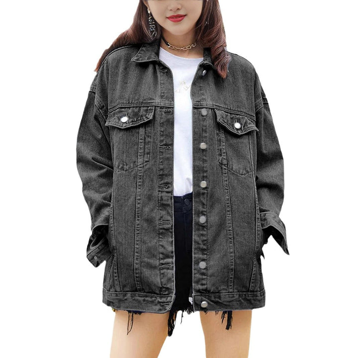 Damers Oversized Denimjacka med Dekorativa Tryckknappar Mirla-Eva Jonsson