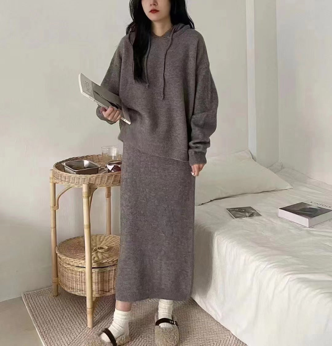 Damers Oversized Stickad tröja med harmonisk silhuett och avslappnad karaktär Mirla-Eva Jonsson