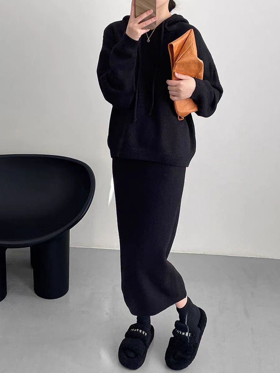 Damers Oversized Stickad tröja med harmonisk silhuett och avslappnad karaktär Mirla-Eva Jonsson