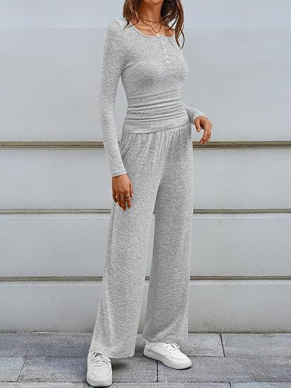 Damers loungewear-set med långärmad topp och vid byxa Mirla-Eva Jonsson