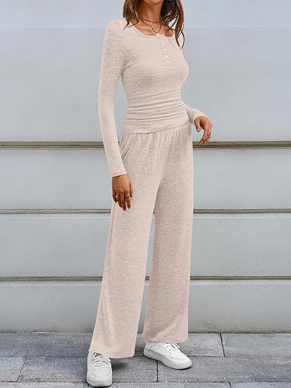 Damers loungewear-set med långärmad topp och vid byxa Mirla-Eva Jonsson