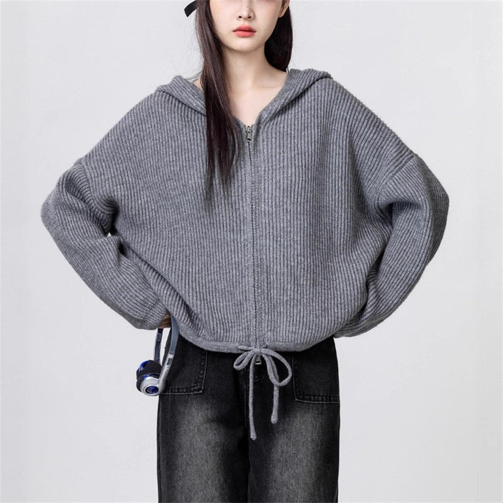 Damers stiliga hoodie-jacka med sidfickor Mirla-Eva Jonsson