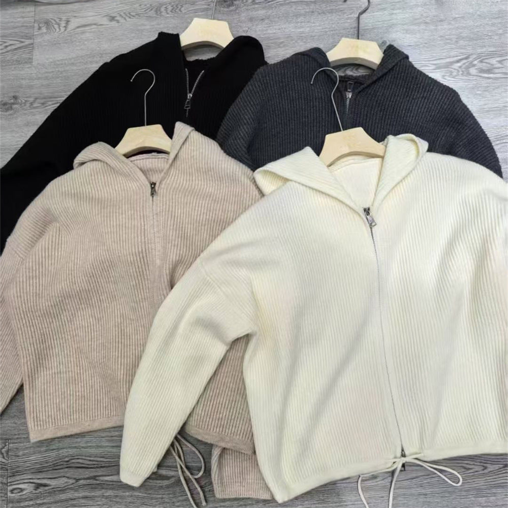Damers stiliga hoodie-jacka med sidfickor Mirla-Eva Jonsson