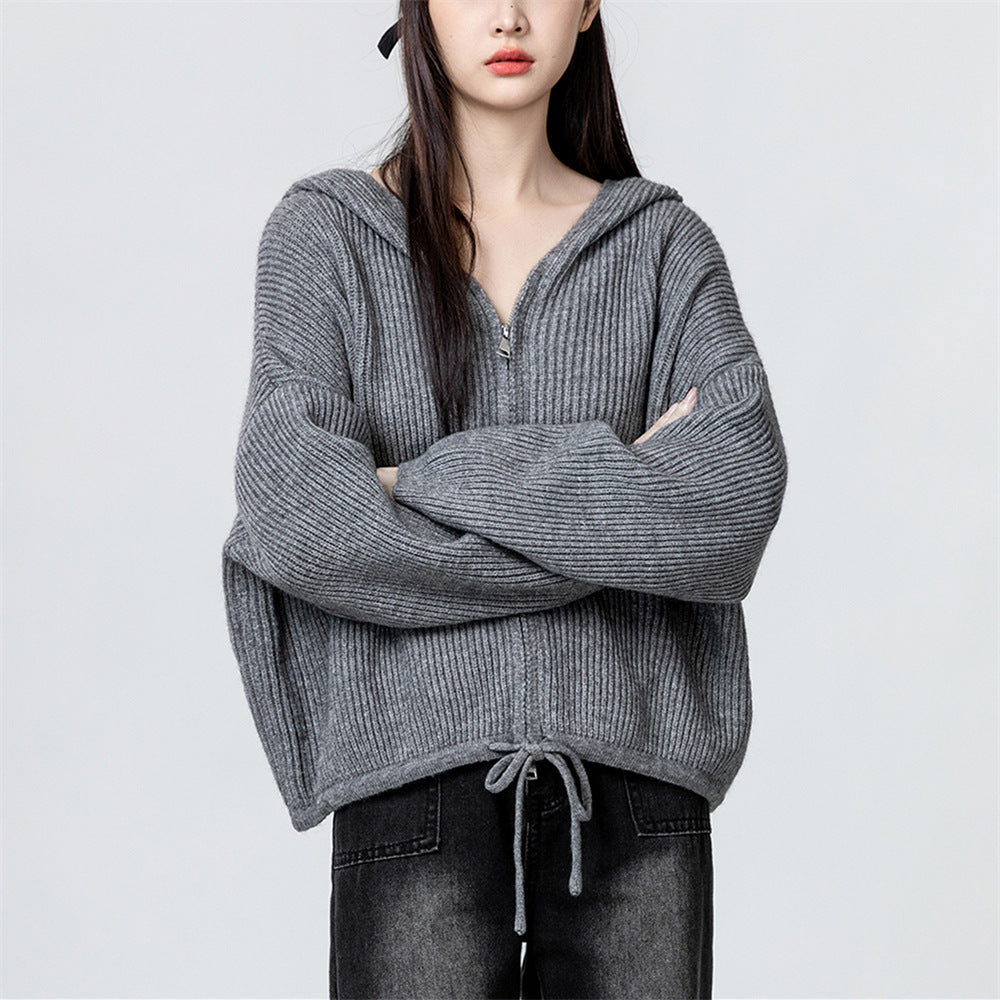 Damers stiliga hoodie-jacka med sidfickor Mirla-Eva Jonsson