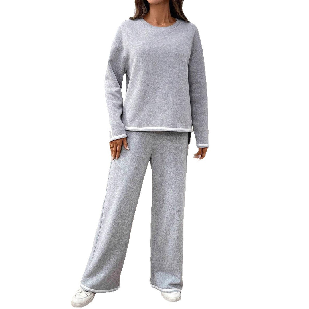 Dames Loungewear-set i mjuk sweatmaterial med modern passform och sidofickor Mirla-Eva Jonsson