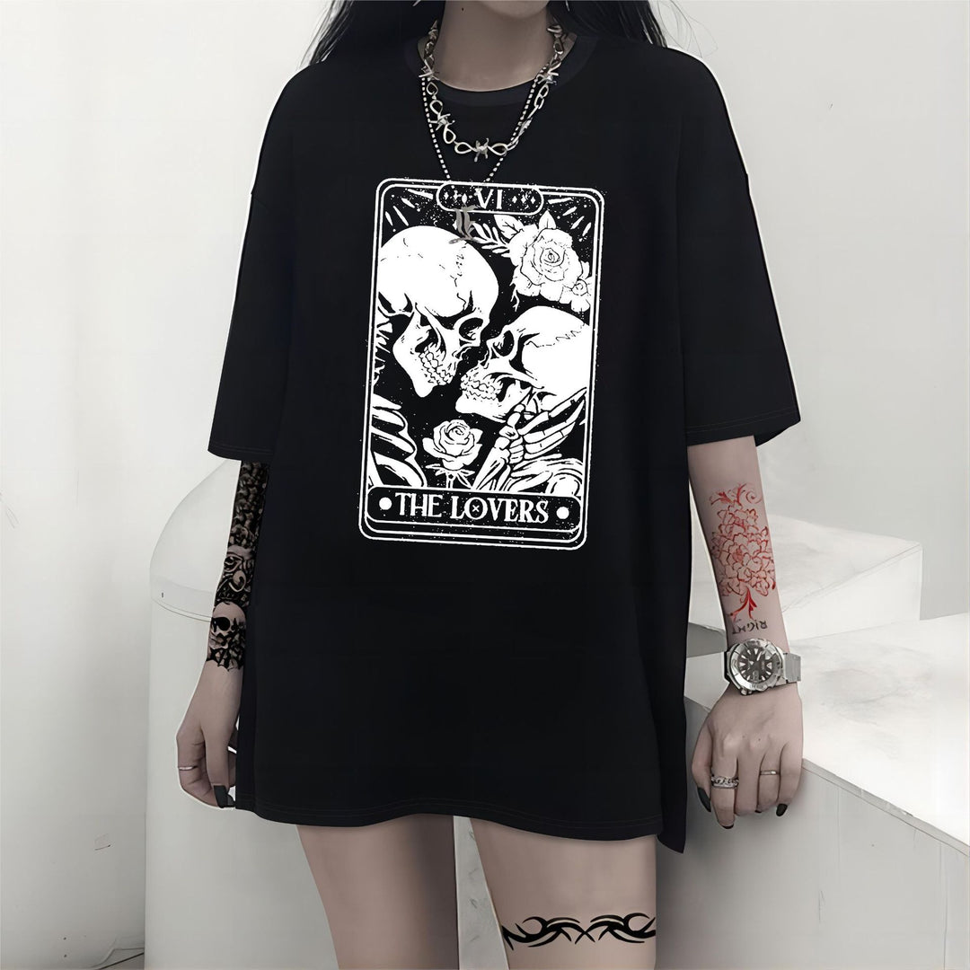 Dames T-shirt met artistiek skelettemotief en unieke druk Mirla-Eva Jonsson