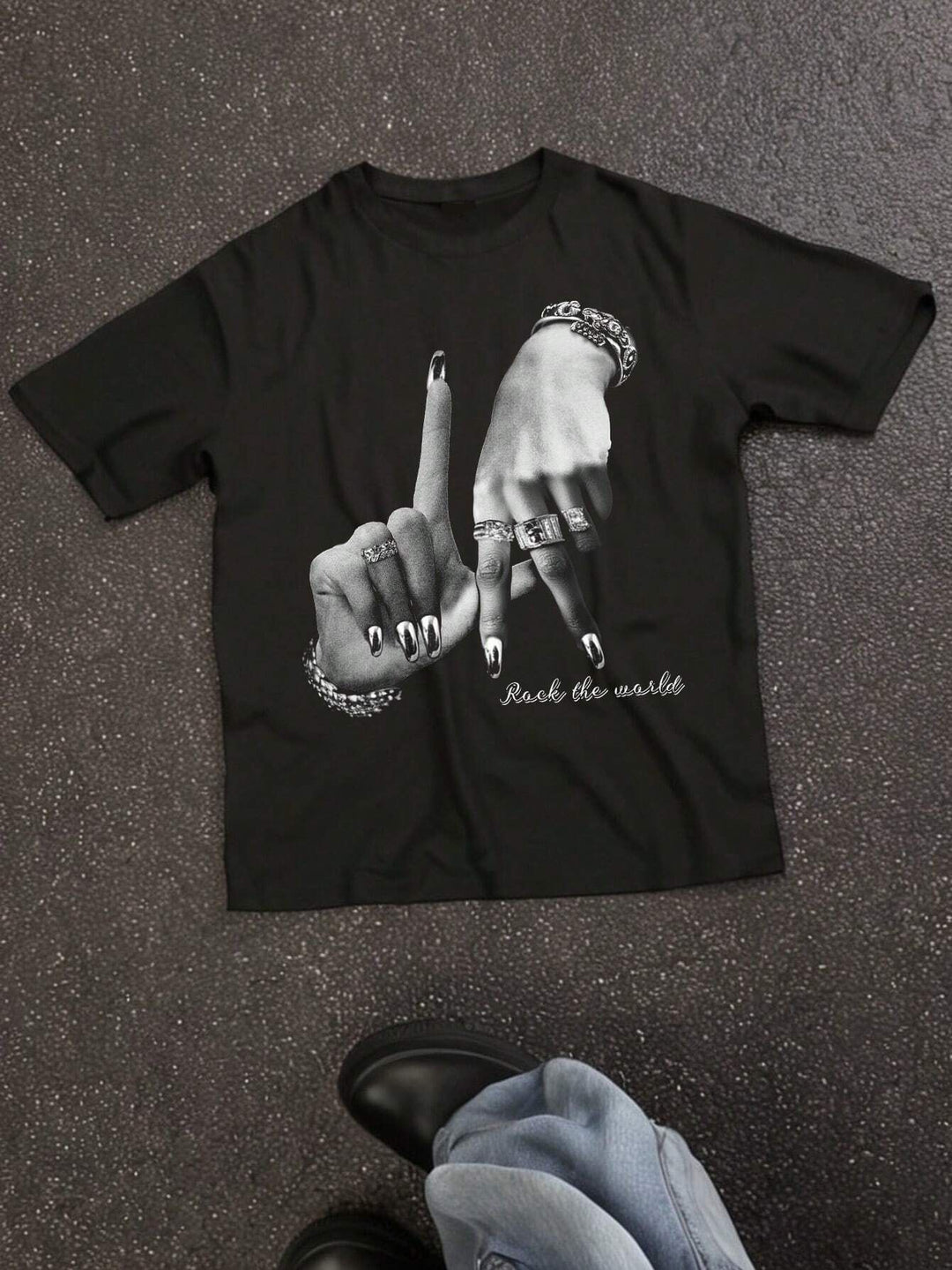 Dames T-shirt met artistieke schedelmotief en casual snit Mirla-Eva Jonsson
