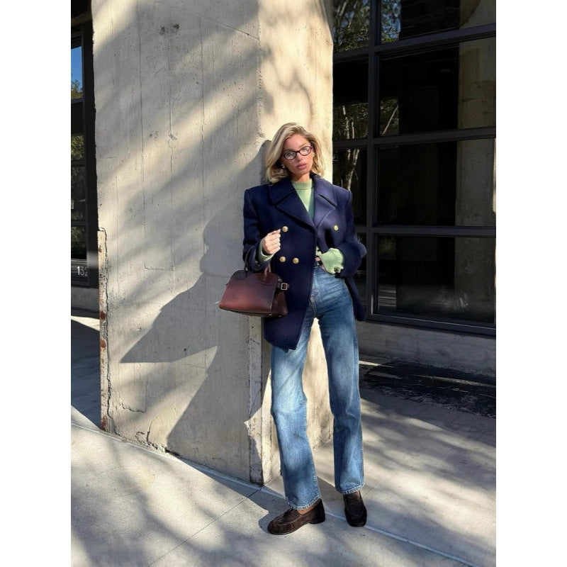 Dameullkappa med dubbel knappstängning och elegant snitt Mirla-Eva Jonsson