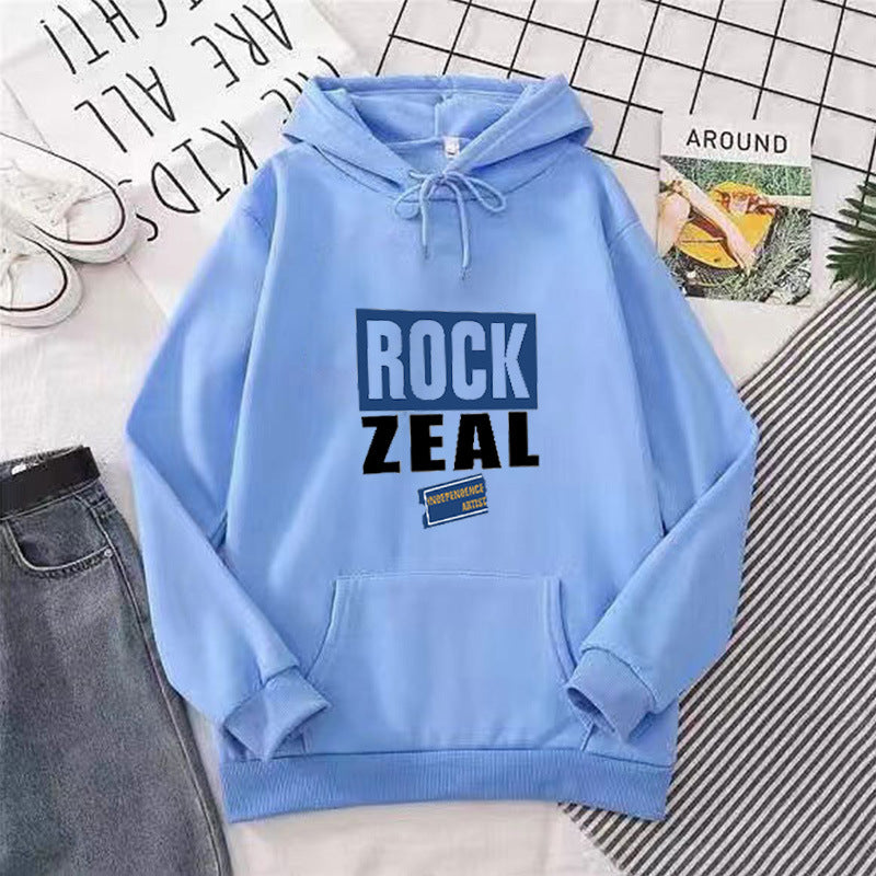 Damhoodie med avslappnad grafisk design Mirla-Eva Jonsson