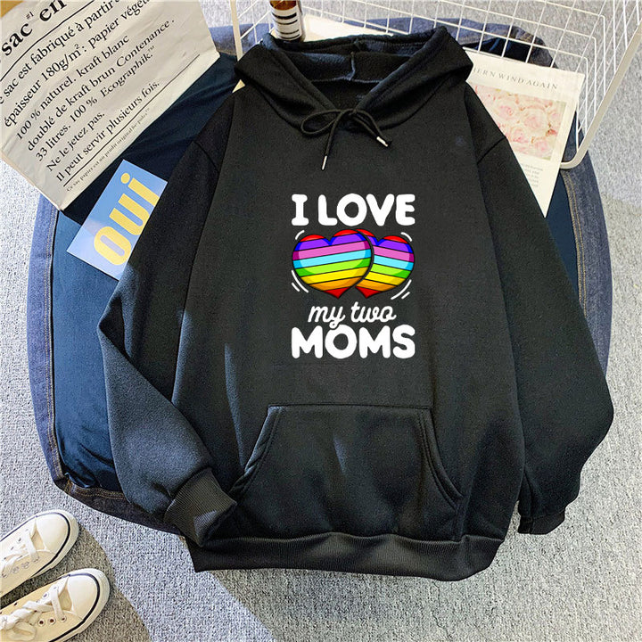 Damhoodie med färgglad hjärtdesign Mirla-Eva Jonsson