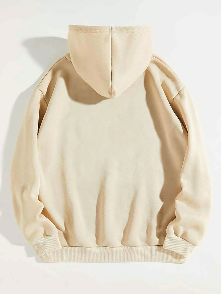 Damhoodie med höstmotiv och bekväm passform Mirla-Eva Jonsson