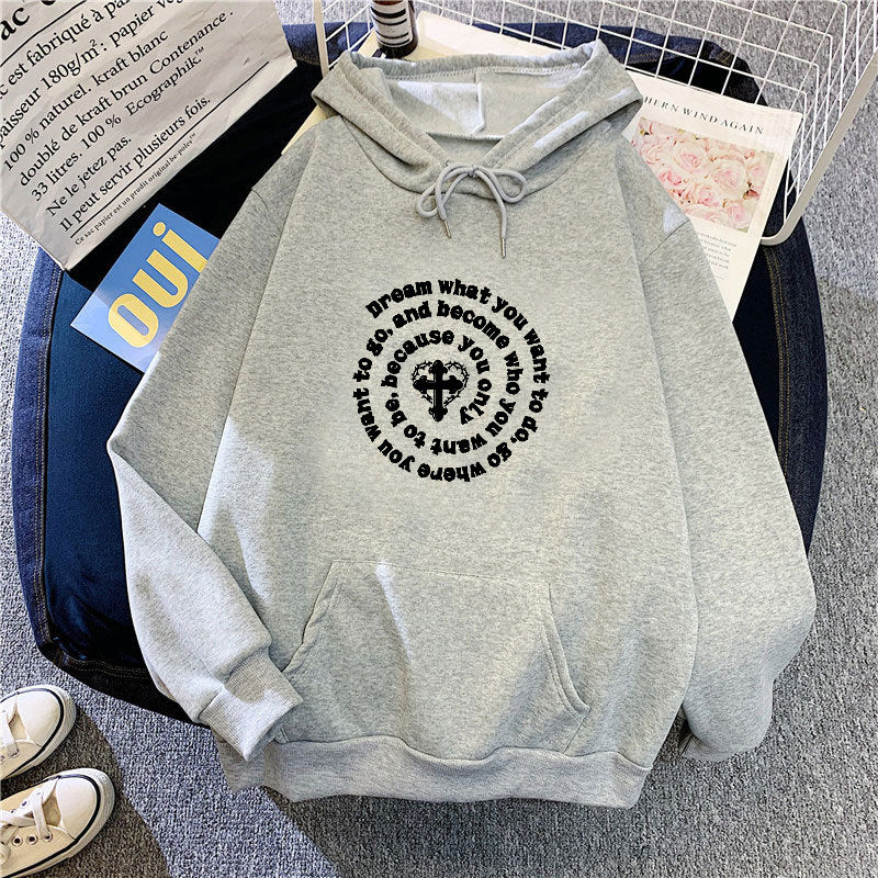 Damhoodie med inspirerande motiv Mirla-Eva Jonsson
