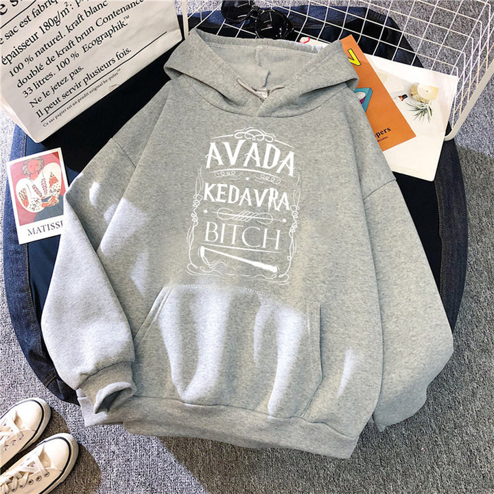 Damhoodie med kreativt grafiskt design Mirla-Eva Jonsson
