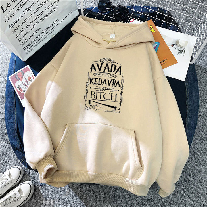Damhoodie med kreativt grafiskt design Mirla-Eva Jonsson