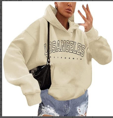 Damhoodie med modern Los Angeles-tryck och lös passform Mirla-Eva Jonsson