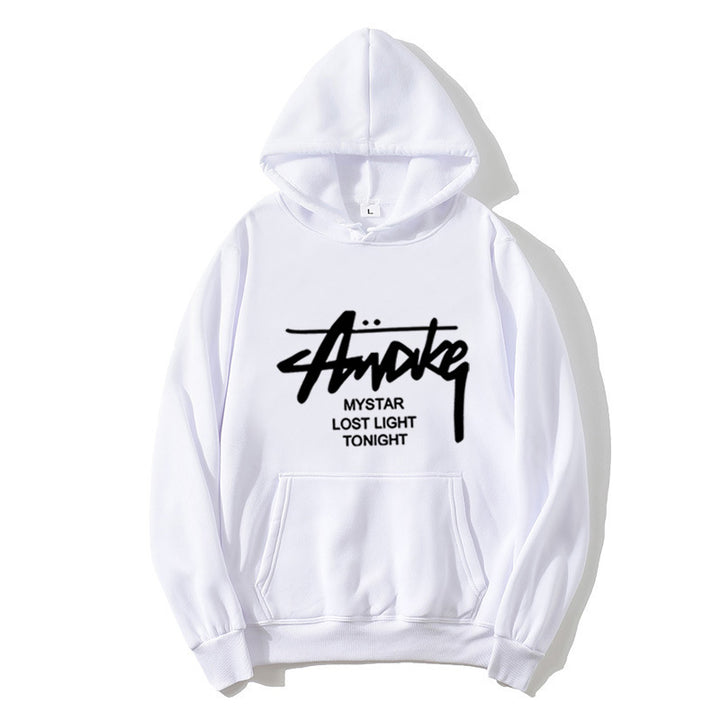 Damhoodie med modern text Mirla-Eva Jonsson