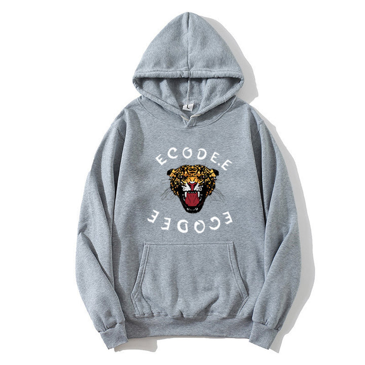 Damhoodie med tigerliknande grafisk design Mirla-Eva Jonsson