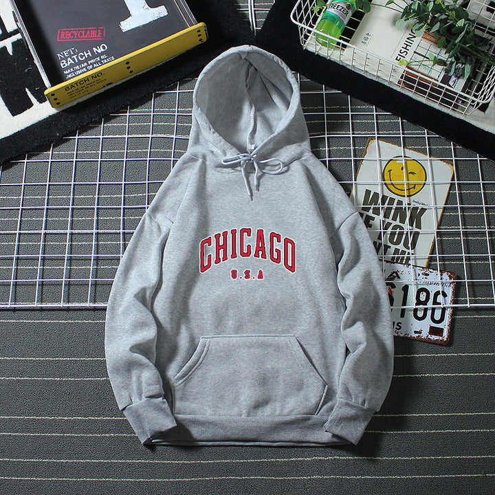 Damhoodie med urban Chicago-tryck Mirla-Eva Jonsson