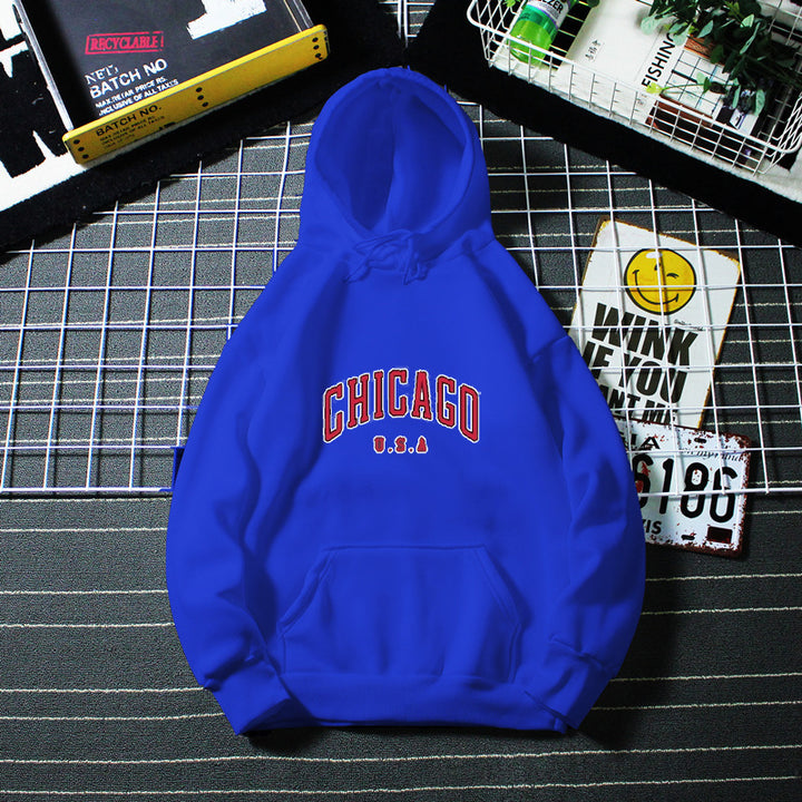 Damhoodie med urban Chicago-tryck Mirla-Eva Jonsson