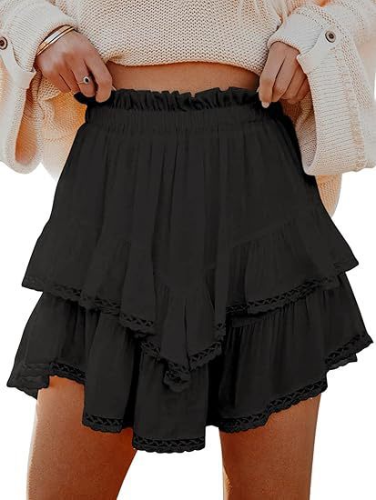 Damkjol för sommaren med voluminösa volangdetaljer och elastiskt midjeband Mirla-Eva Jonsson