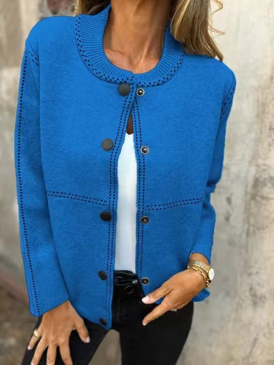 Damkjol med knappslå och elegante halslinje Mirla-Eva Jonsson