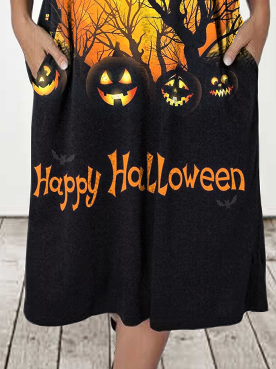 Damklänning med Halloween-motiv och praktiska fickor Mirla-Eva Jonsson