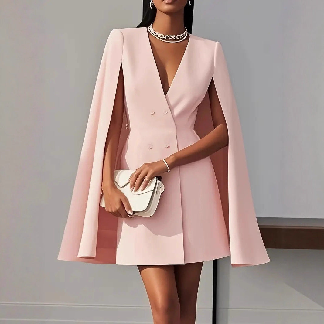 Damklänning med huva och elegant cape Mirla-Eva Jonsson