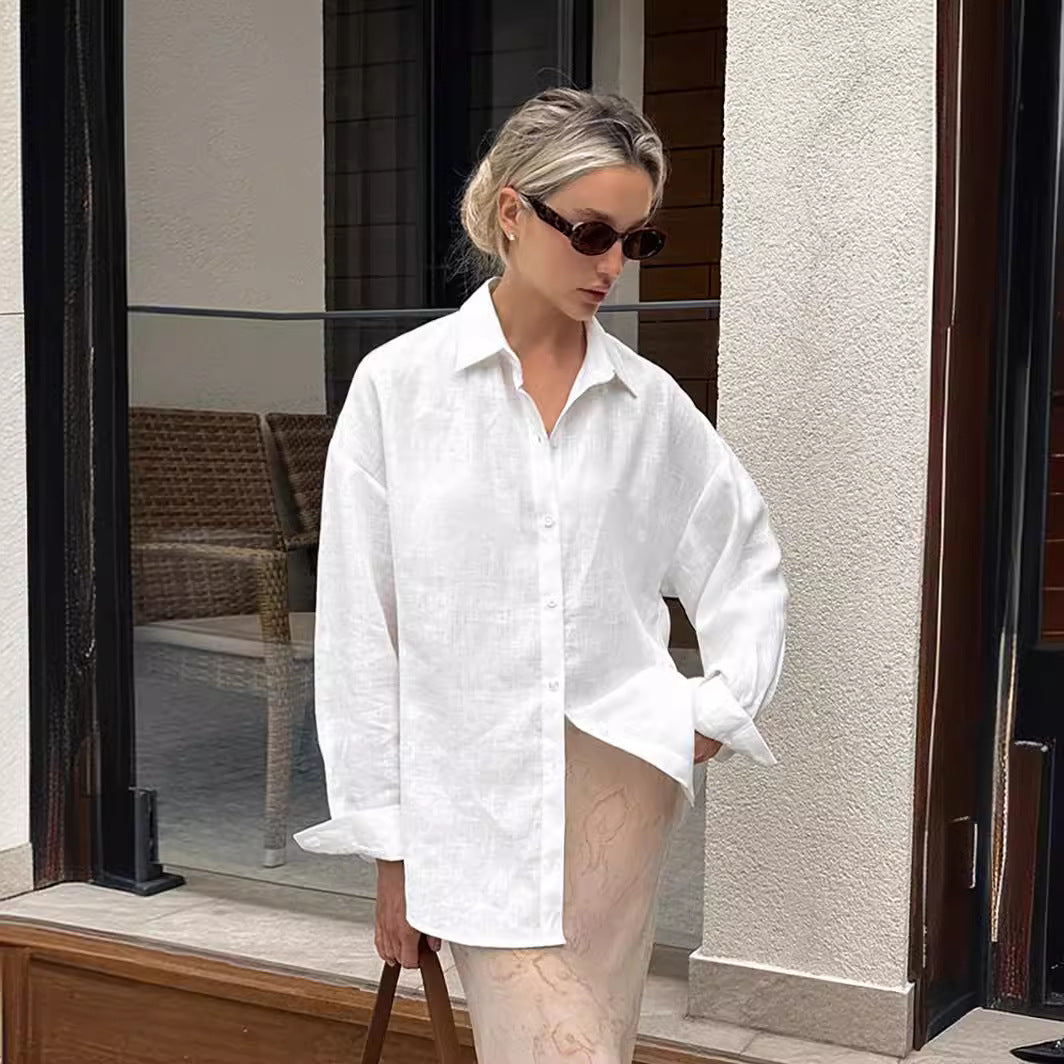 Dammens linne skjorta med avslappnad passform och oversized ärmar Mirla-Eva Jonsson