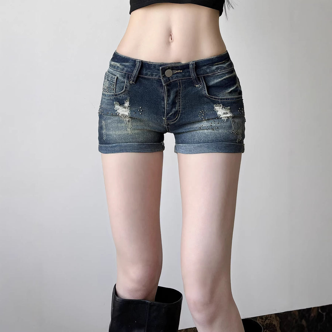 Damon jeans shorts with glittering details and modern design Mirla-Eva Jonsson