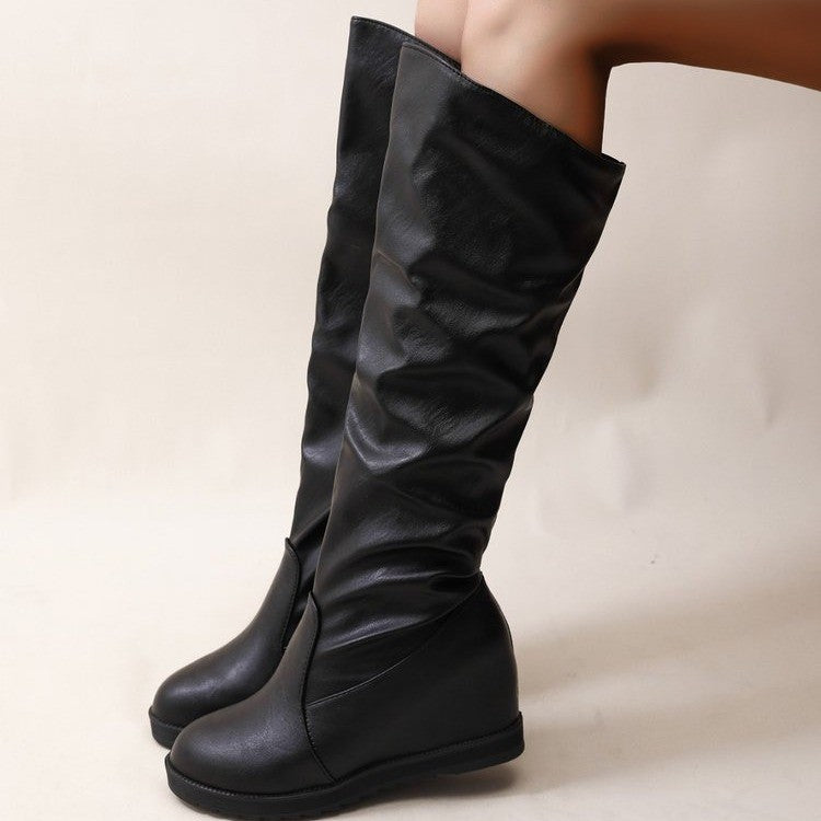 Damöverknä-stövlar med snygg rynkeffekt och modernt blockklack Eva Jonsson-Eva Jonsson