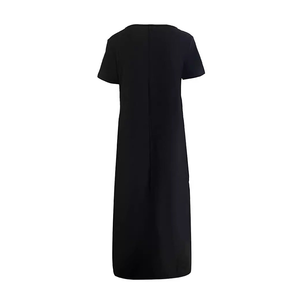 Damoversize T-shirt-klänning med grafiskt tryck och praktiska fickor Mirla-Eva Jonsson