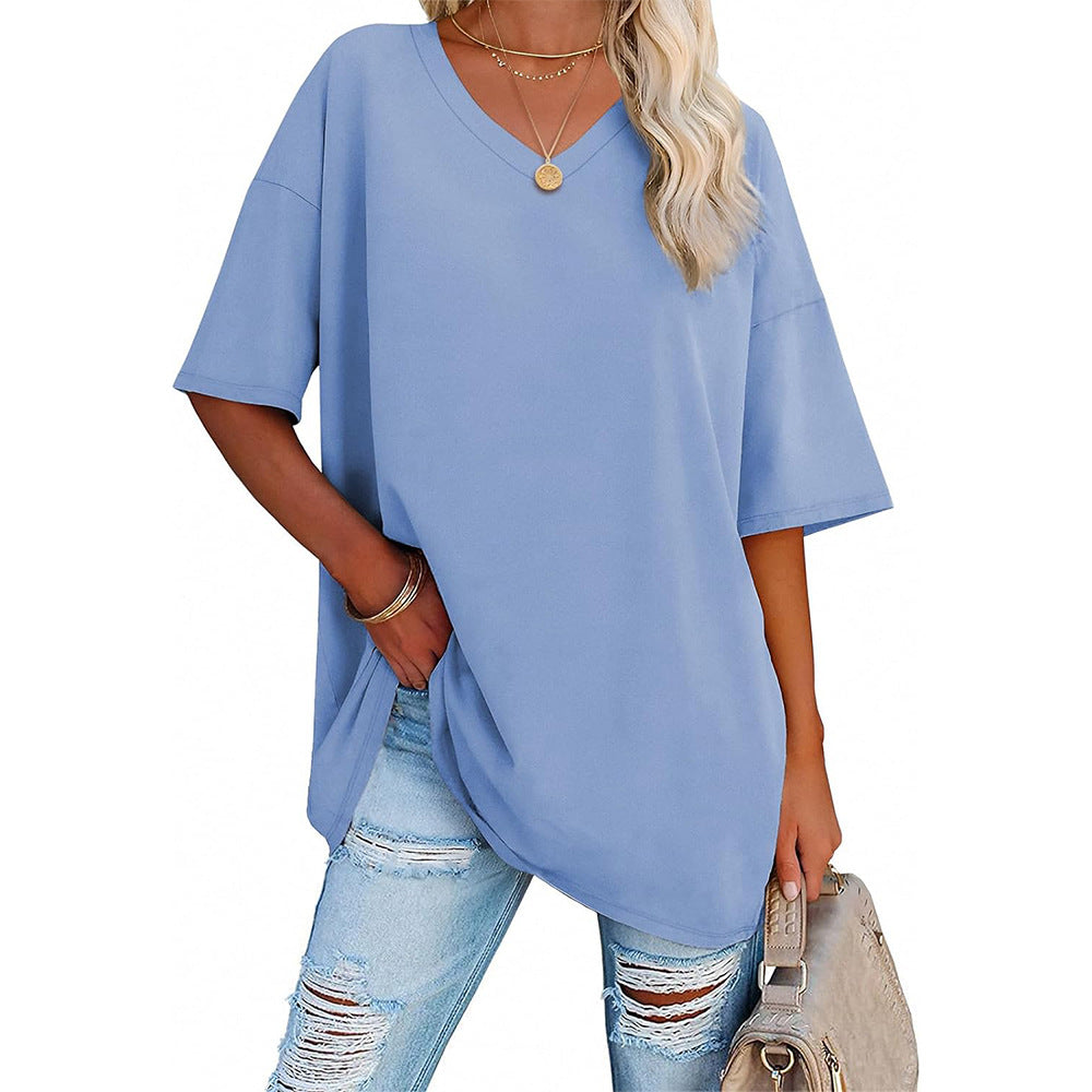 Damoversized T-shirt med V-ringning och sidofickor Mirla-Eva Jonsson