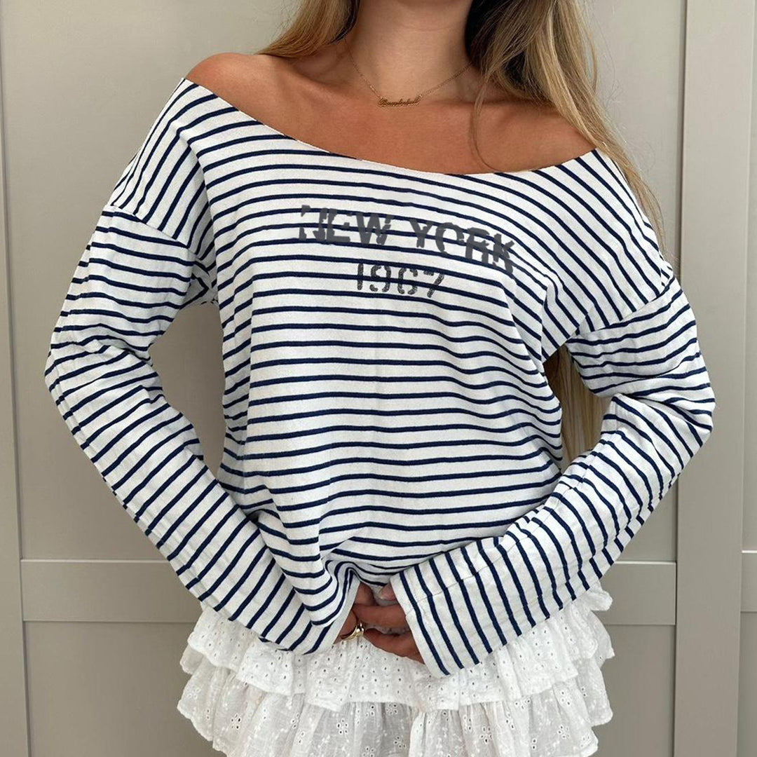 Damoversized randig pullover med öppen halsringning och avslappnade ärmar Eva Jonsson-Eva Jonsson