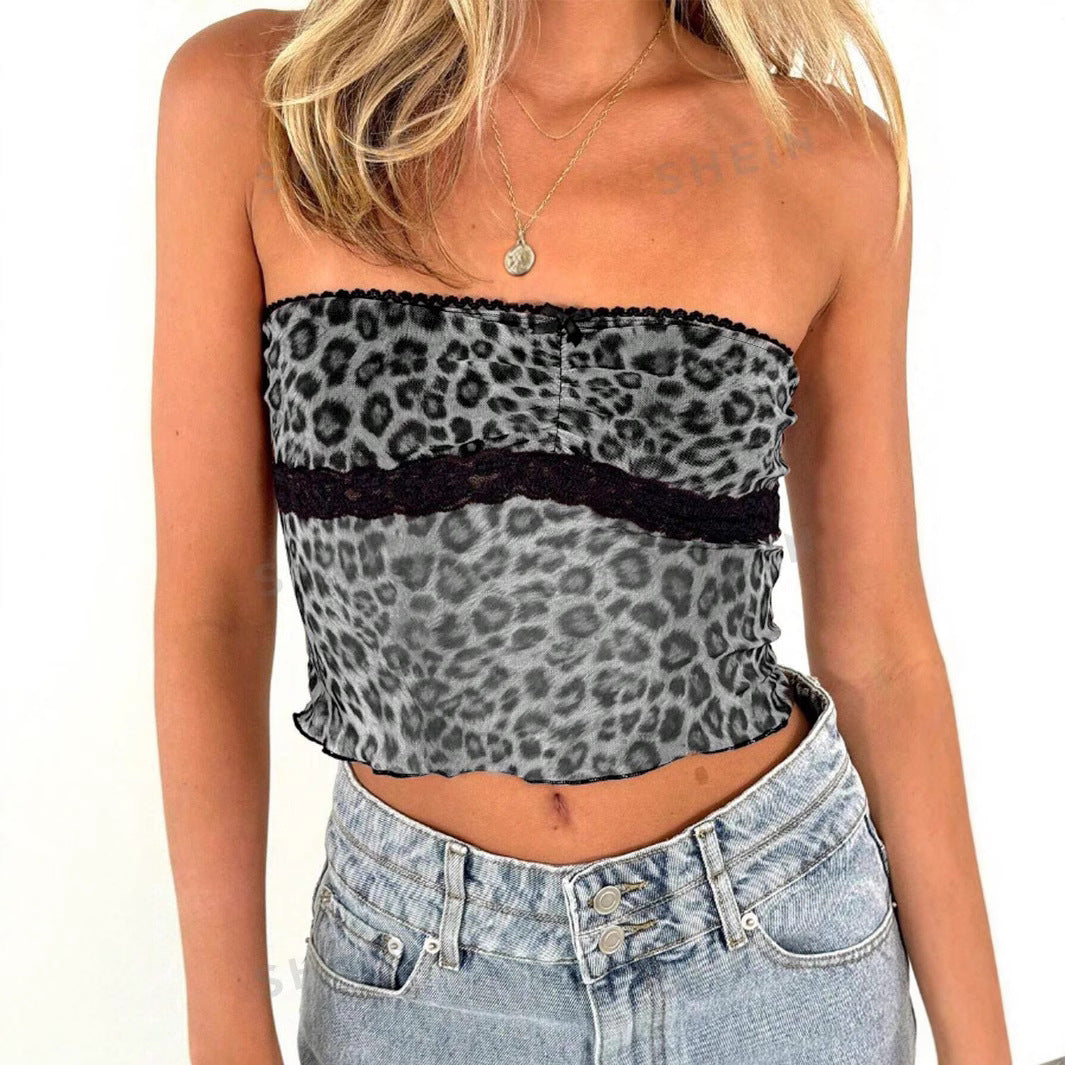 Dams Bandeau-top med trendigt leopardmönster och ömt spetskant Mirla-Eva Jonsson