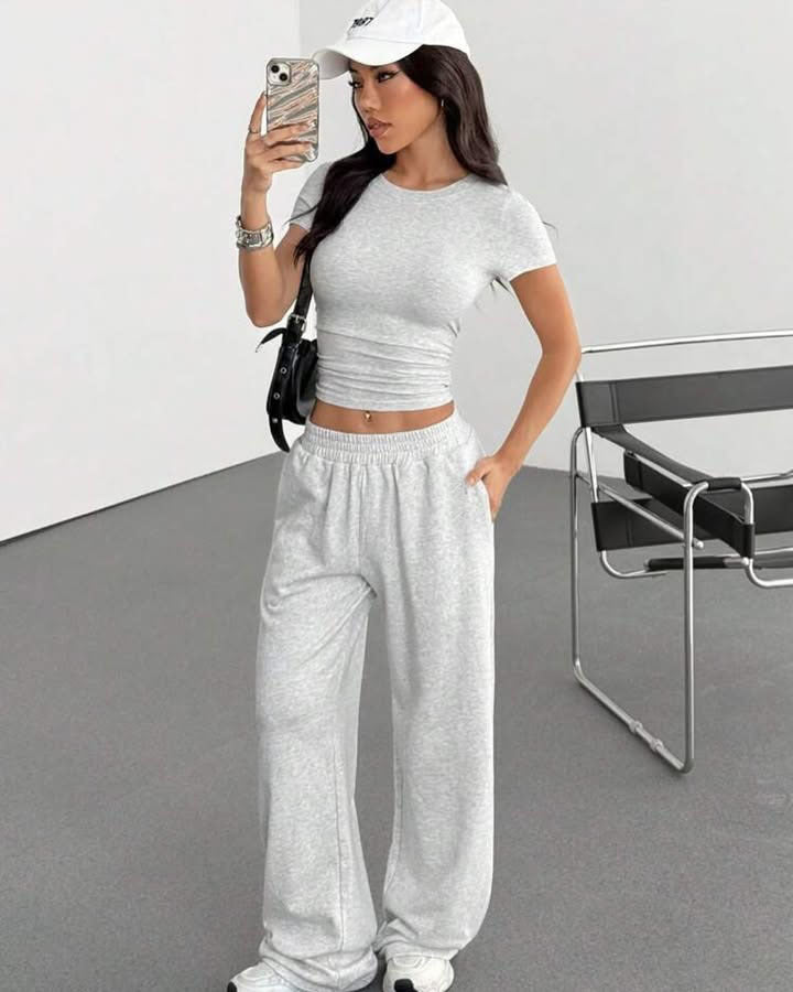 Dams Bekväm Croppad T-shirt och Vid Byxa Set Eva Jonsson-Eva Jonsson