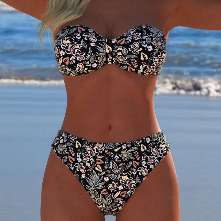 Dams Bikini-set med elegant Strapless-overdel och hög midjeband Mirla-Eva Jonsson