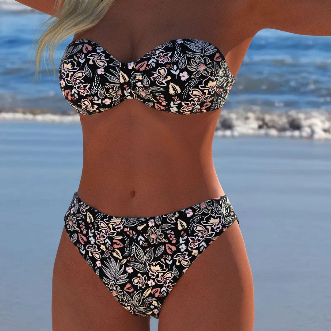 Dams Bikini-set med elegant Strapless-overdel och hög midjeband Mirla-Eva Jonsson