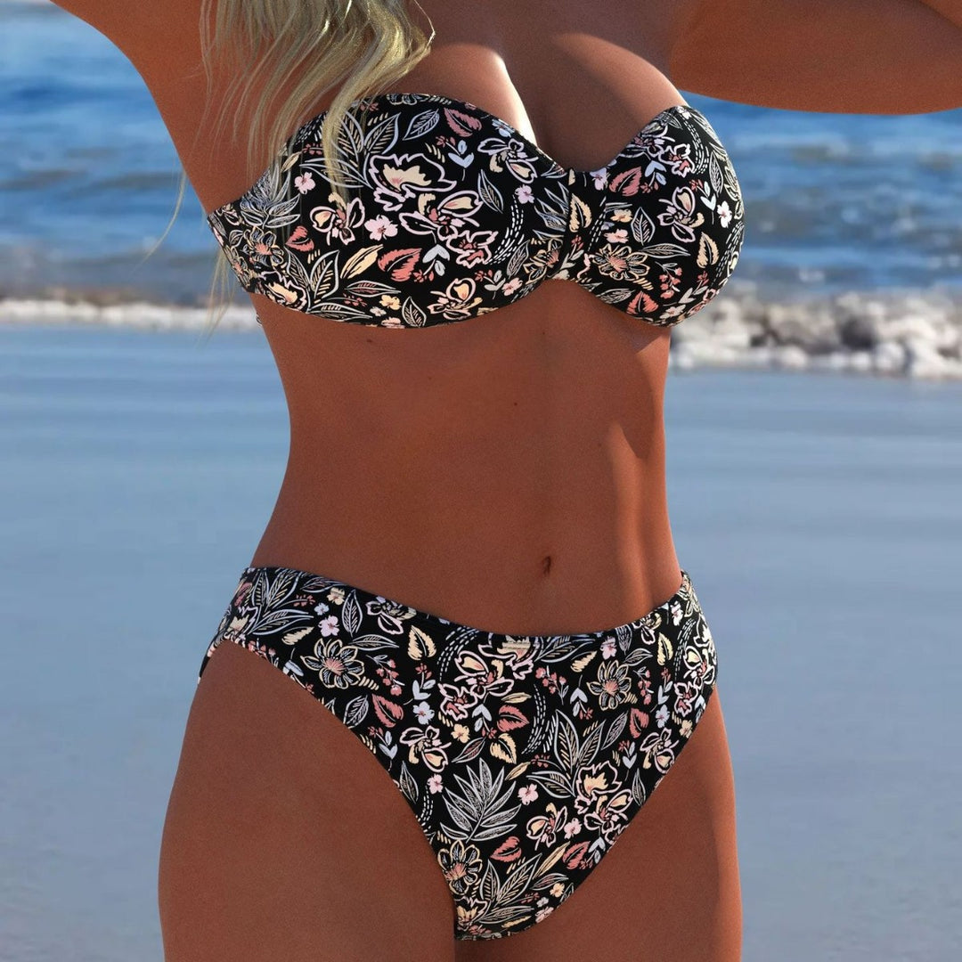 Dams Bikini-set med elegant Strapless-overdel och hög midjeband Mirla-Eva Jonsson