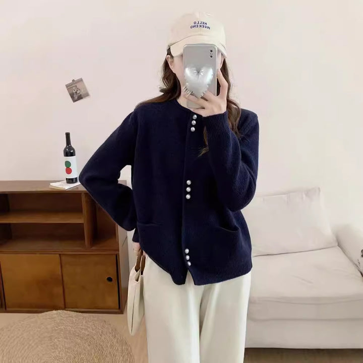 Dams Cardigan med Eleganta Pärknappar Mirla-Eva Jonsson