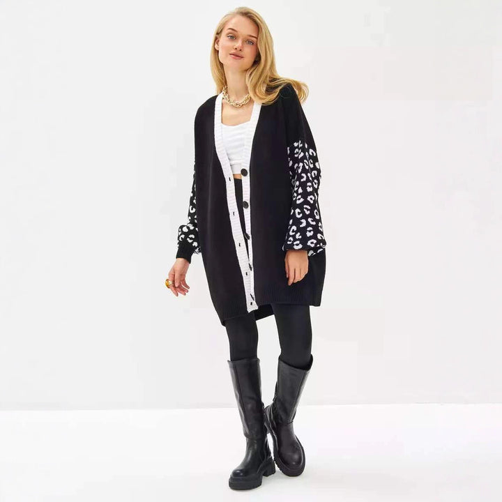 Dams Cardigan med leopardmönster och knappar Mirla-Eva Jonsson