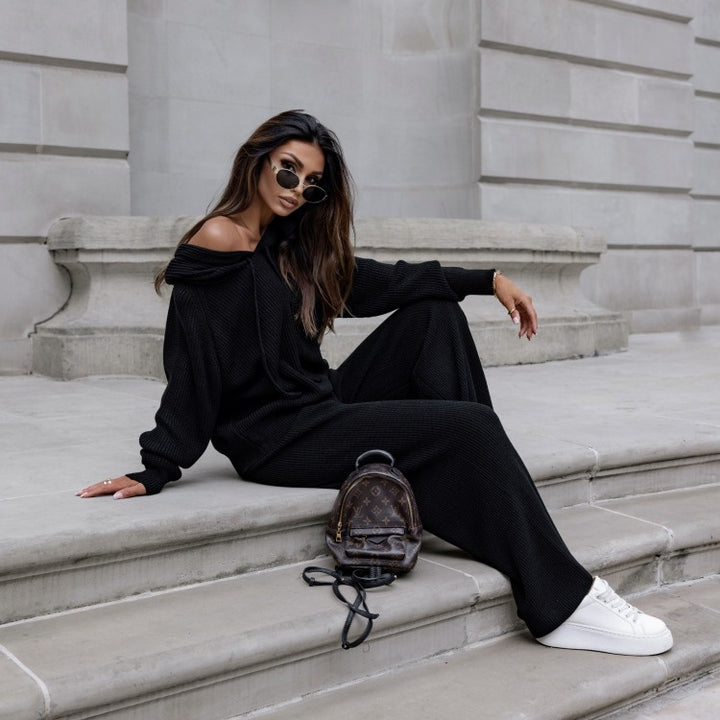 Dams Cozy Knit Kostym med Huva och Vida Ben Mirla-Eva Jonsson