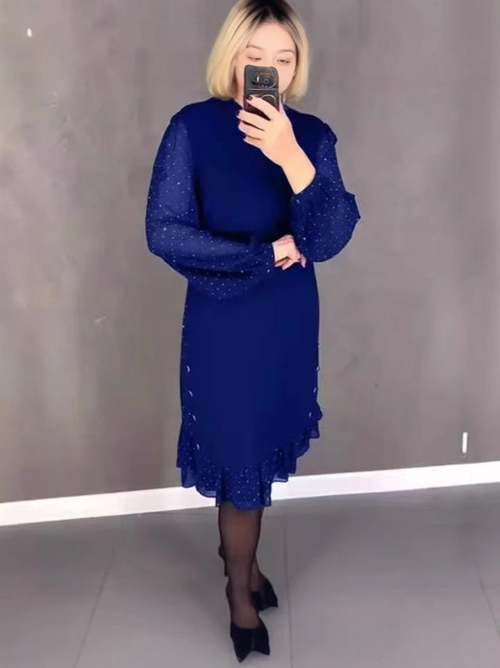 Dams Elegant Klänning med Voluminösa Ärmar och Utskuren Söm Mirla-Eva Jonsson