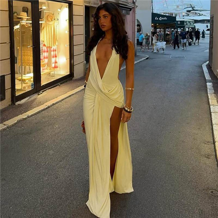 Dams Elegant Wrap Dress with Deep V-Neck and Flowing Cut Mirla-Eva Jonsson