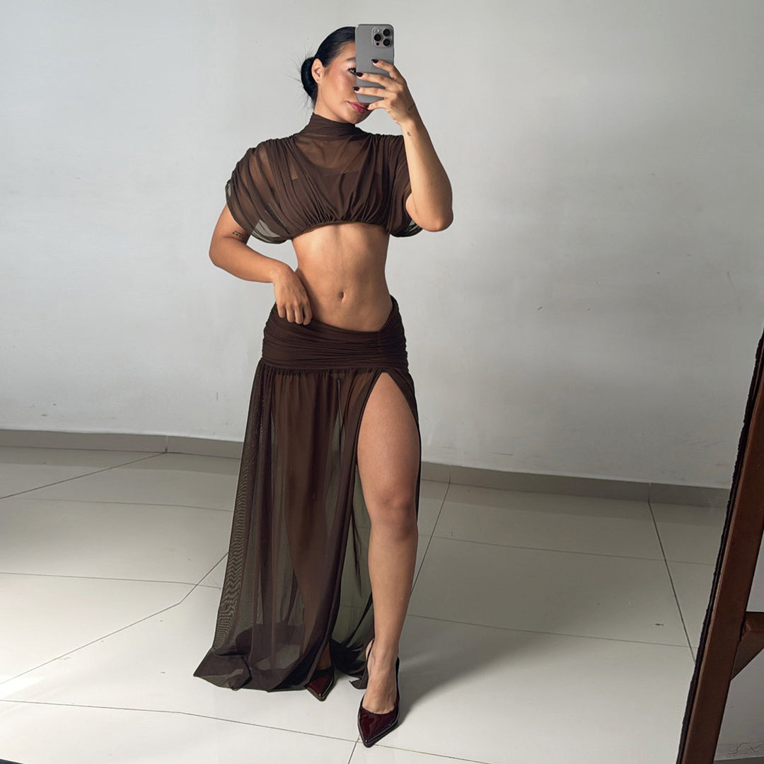 Dams Elegant och figurnära Cut-Out Klänning med hög rak design Mirla-Eva Jonsson